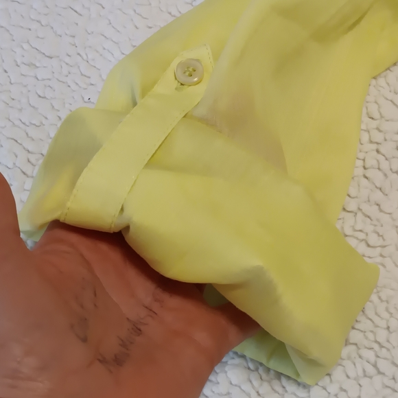 Chico's Size 1 Lemon Green Women Roll Up Sleeves  Ramie Linen&Cotton Blend Shirt - Picture 8 of 16